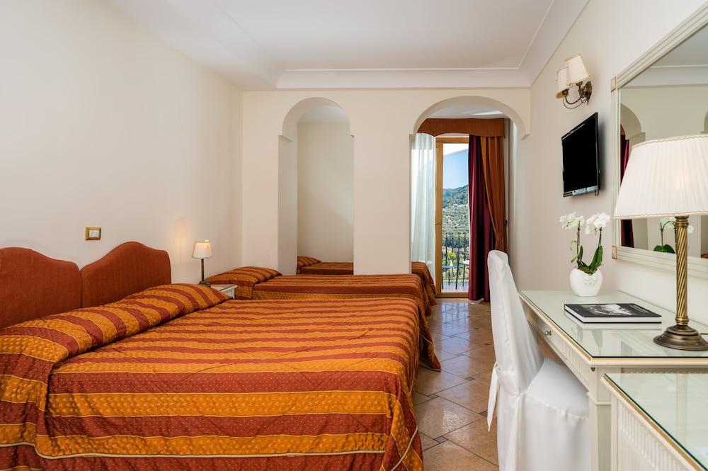 Hotel La Vue D'Or Соренто Екстериор снимка